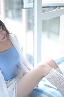 年轻善良大胸女2