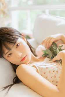 乌鸦小姐与蜥蜴先生手机